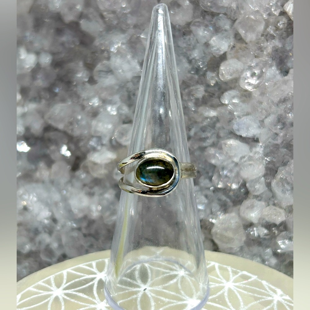 Blue Flash Labradorite Ring 925 - image 1